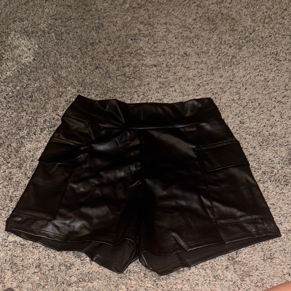 Fashion Nova Black Cargo Shorts